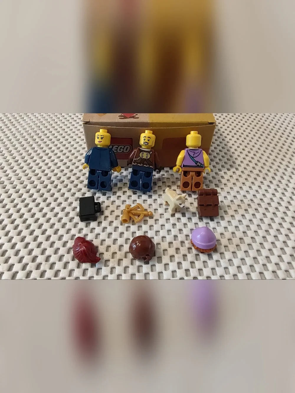 Lego BAM Minifigures 3pcs Pilot, Hiker, Balloon Pilot